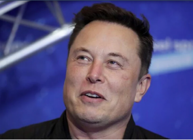 Elon Musk announces he is 'buying Manchester United'