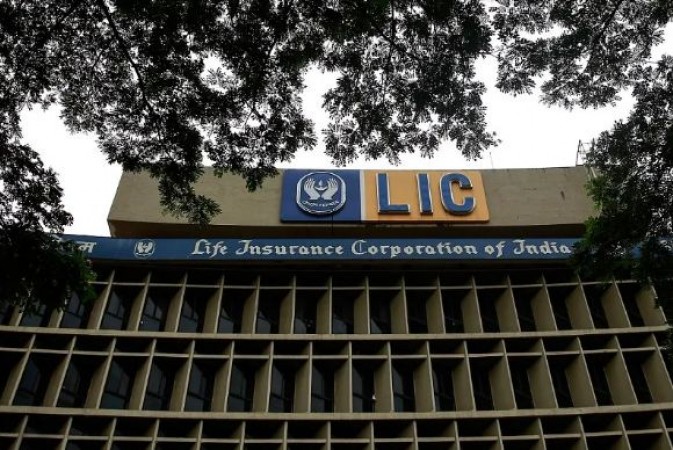 LIC paid Rs 26.74 crore in Corona claim, Company earned record-breaking