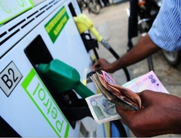 'Corona tax' imposed on petrol and diesel in MP, Big blow to public