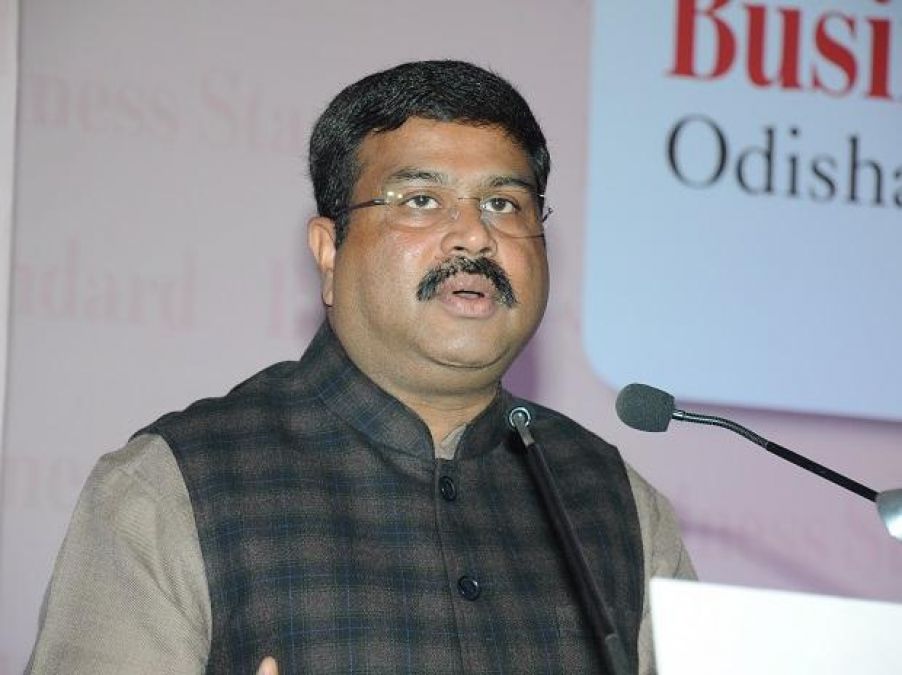 Union Minister Dharmendra Pradhan's big announcement regarding 'Steel Industry'