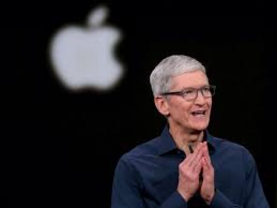 A phone call changed Tim Cook's life