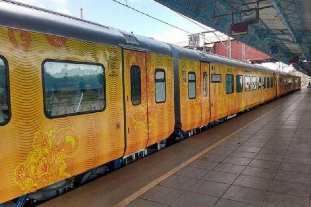 Big announcement of IRCTC, now passengers of this train will get 25 lakh free insurance