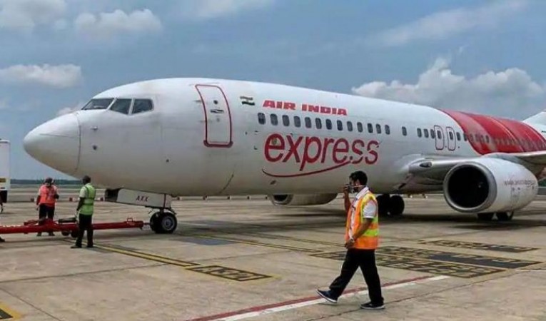 कोरोना संक्रमित यात्री को फ्लाइट में कराइ यात्रा, दुबई में एयर इंडिया एक्सप्रेस पर लगी रोक