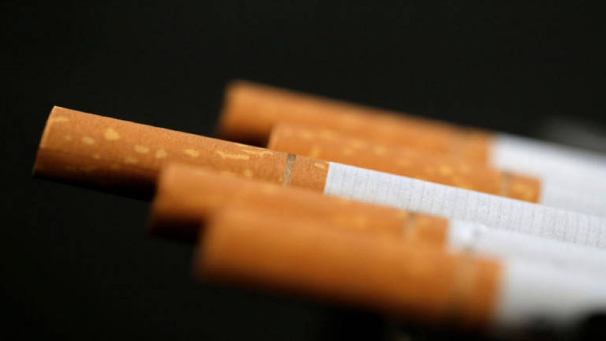 Shares of cigarette companies rise as government bans e-cigarettes
