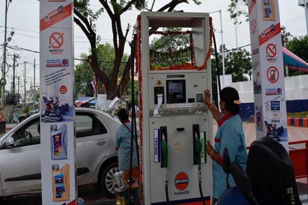 Petrol and diesel prices increased again, know today's price
