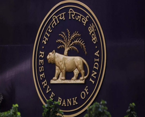 इन 5 सहकारी बैंको पर RBI ने ठोका तगड़ा जुर्माना