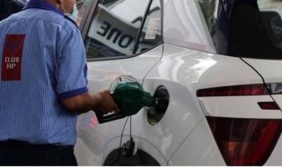 130 countries sell cheaper petrol than India in the world, here only Rs 1.48 per litre