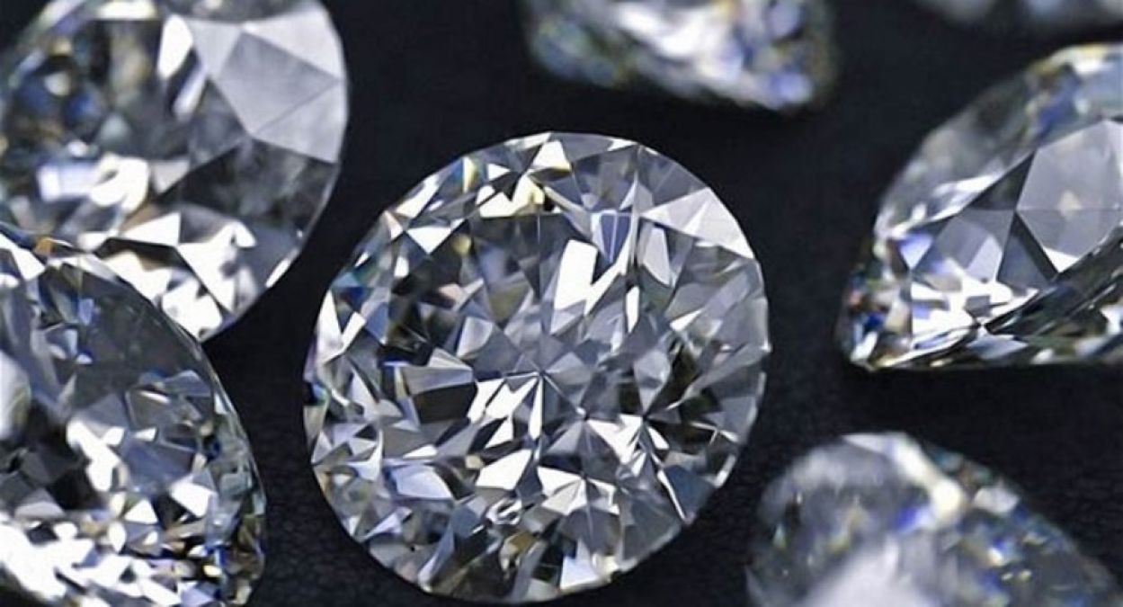 Diamond industry shaken by recession, 60,000 people lose jobs