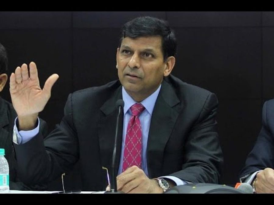 Former RBI Governor Raghuram Rajan says country's economy is in 'recession'