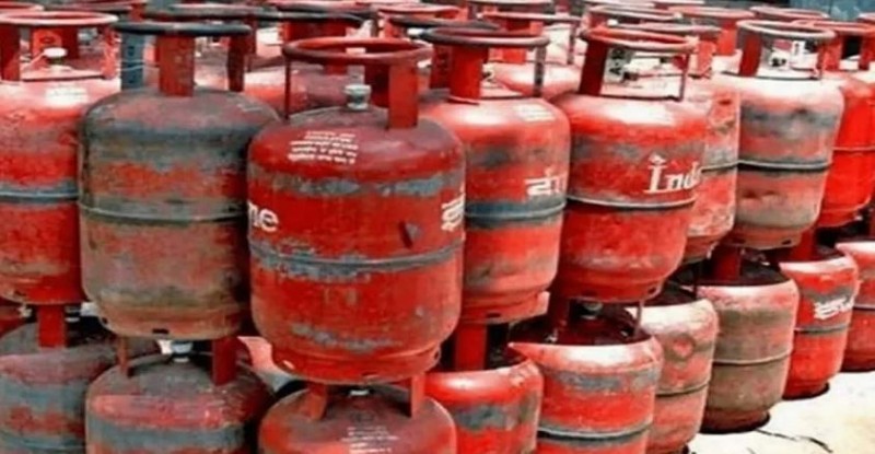 Cabinet approval for 3 free gas cylinders in this state