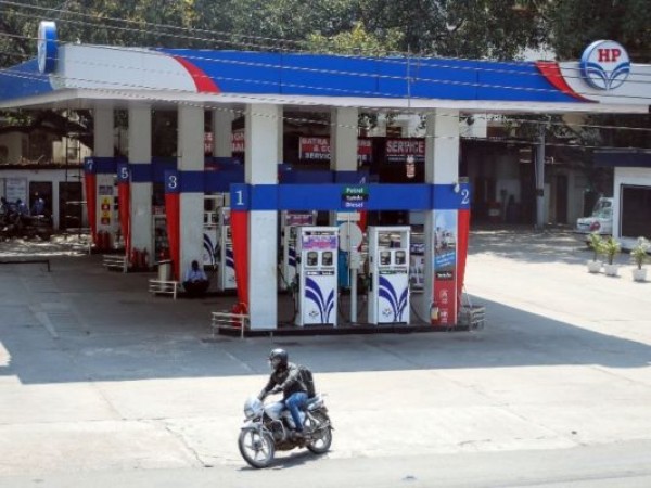Petrol and diesel price rises for 5th consecutive day, know its rate