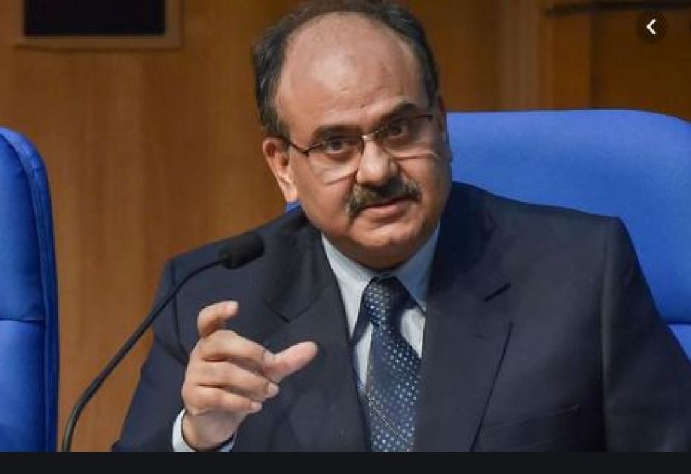 Revenue secretary will sit down, try to avoid challenges of fraud to GST system