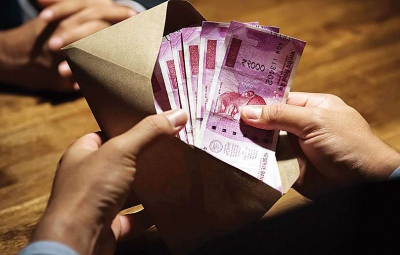 7th Pay Commission: Central employees to get more money, Modi govt's pivotal decisions