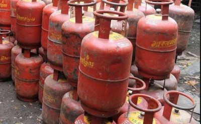 General public in shock, LPG cylinder price hiked