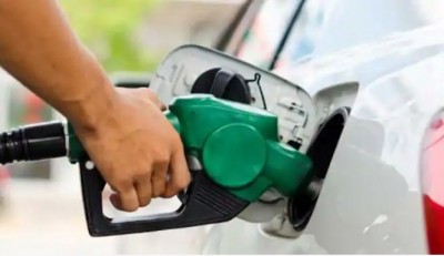 भारत में 45 रुपए लीटर बिकेगा पेट्रोल, डीज़ल में भी बड़ी कटौती संभव !