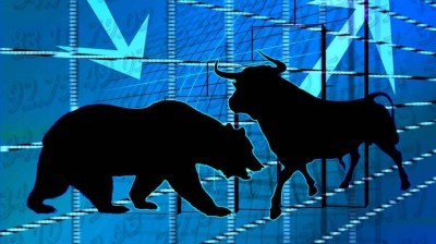 Indian stock market under pressure, Yes Bank shares continue to rise