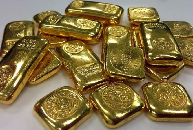 Gold Rate Today:  सोना चांदी की कीमतों में आयी कमी