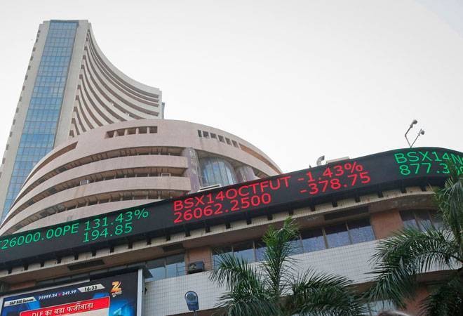 Stock market continues to fall, Sensex drops 2100 points