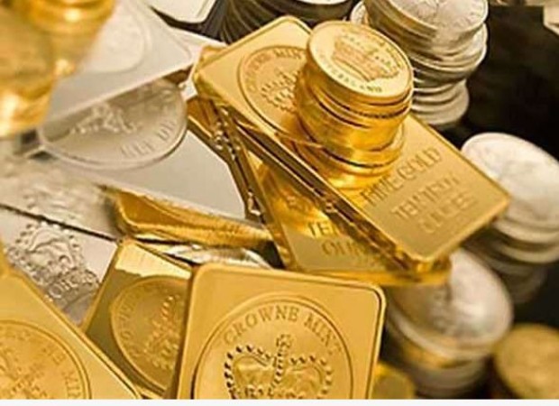 Gold Price Today: Gold prices fall drastically