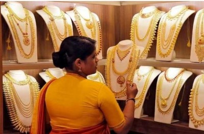 Gold prices rise sharply, silver prices also change