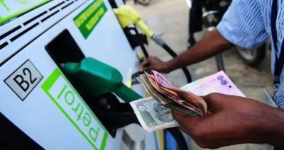 चुनाव ख़त्म और महंगाई का खेल शुरु, लगातार तीसरे दिन बढे पेट्रोल-डीजल के भाव