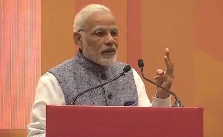 पीएम ने भारत की रैंकिंग पर सवाल उठाने वालों को घेरा