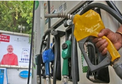 Prices of petrol and diesel remain unchanged today, Know today's rate