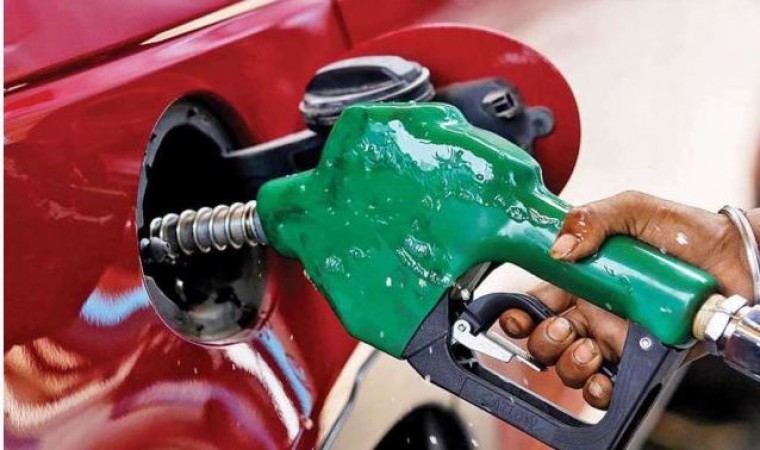 Relief to common man, no change in the price of petrol-diesel today