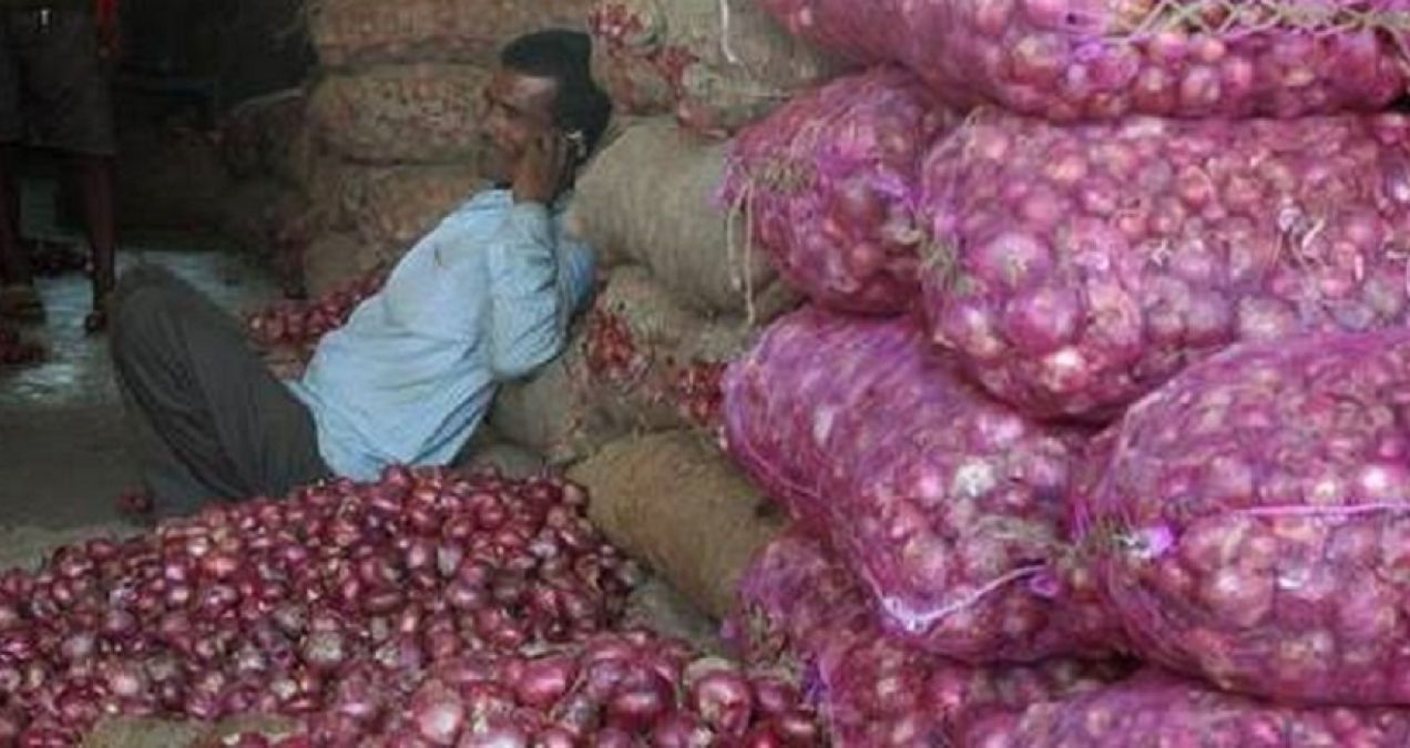 Onion prices at peak, four-year record broken