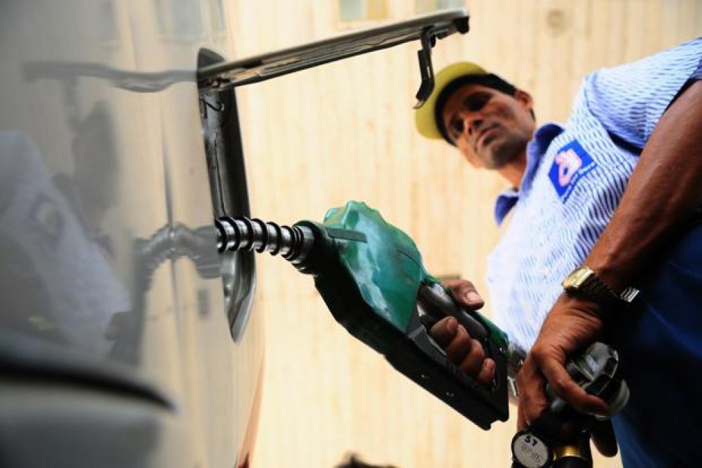 Petrol and diesel prices continue to rise, know today's price