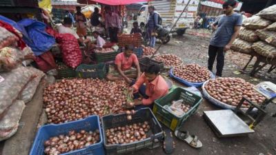 Restriction on export of all types of onion, government decided to increase prices
