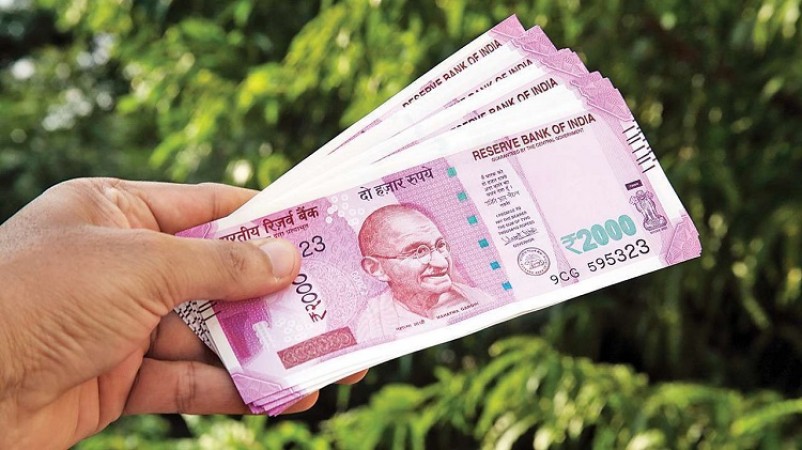 Govt may hike FDI limit in the pension sector to 74 pc.  Bill likely in next session