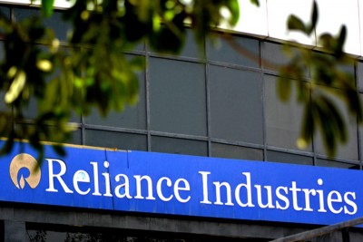 Reliance Q3 profit scales up 38 pc to Rs 20,539 crore