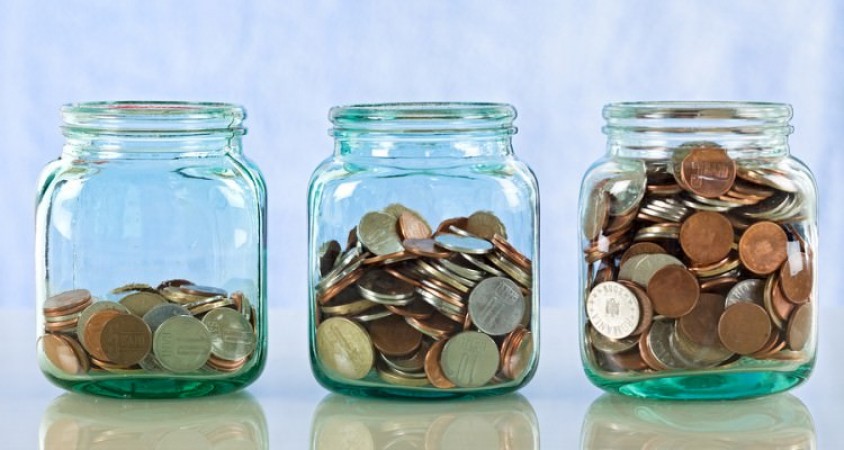Money-Saving Hacks: Practical Tips for Stretching Your Budget