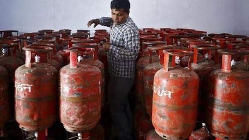 Subsidy Will Continue On LPG Cylinder And Kerosene For The Poor People