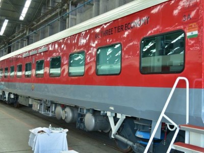 भारतीय रेलवे ने कहा- अब नए एसी 3-टियर इकोनॉमी टिकट के लिए कम भुगतान
