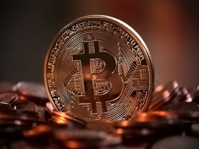 MCap of cryptocurrencies beats USD 1 trillion, bitcoin climb  9pc