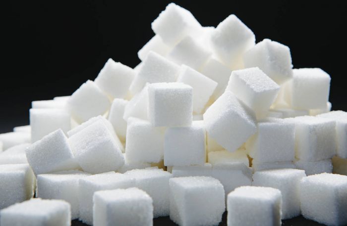 Government to lower sugar import tax