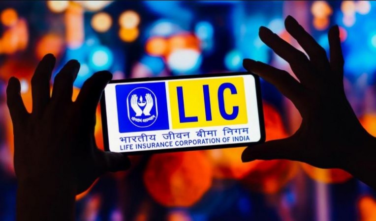 LIC launches its  new Scheme ‘LIC’s New Jeevan Azad’