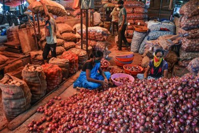 Sold 1123 kg of onion but earned only Rs 13, know the whole matter