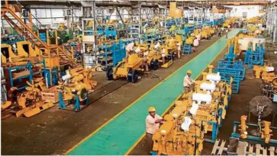 जून में भारत के विनिर्माण क्षेत्र के उत्पादन में क्रमिक आधार पर आई गिरावट
