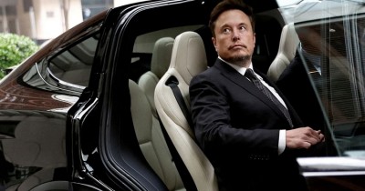 Tesla Delays India Investment Plans Amid Executives' Communication Breakdown