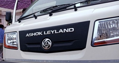 Ashok Leyland Wins Record Order for 2,104 Buses from Maharashtra Government