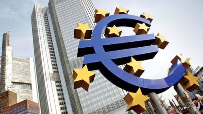 Eurozone out of recession after economy grows 2%