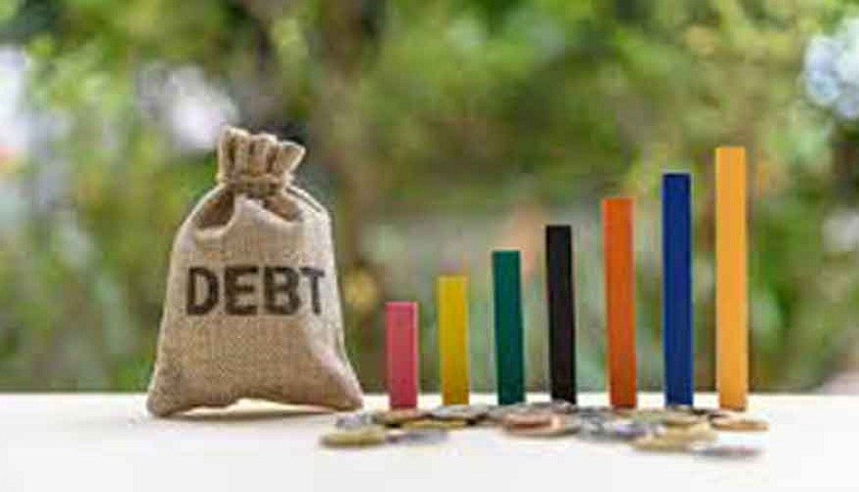 Govt's total liabilities enhanced at Rs 116.21 lakh crore at end-March 2021