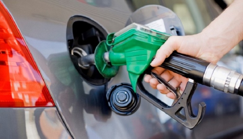 Sharp Rise: Know Today's Petrol-Diesel prices!
