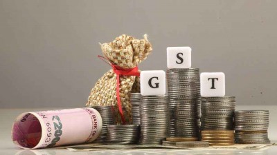 Government extends GST return filing till March 31