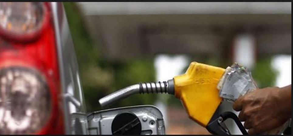 Petrol, diesel prices hikes again in all four metro cities