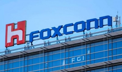 Foxconn expands Footprints in Telangana, Setting new electronics Mfg plant, offer1 lakh jobs