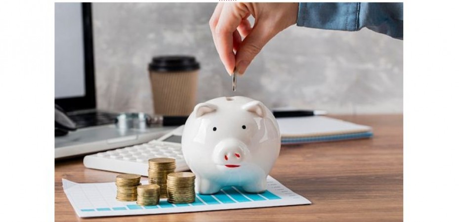 Why Keeping Money in Your Savings Account is the Safest Option?